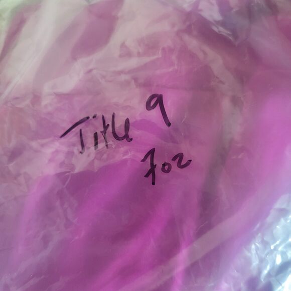 Title Nine Tankini Swimwear Top Women's Size 36D Hot Pink Outdoor Summer Beach - Picture 7 of 7